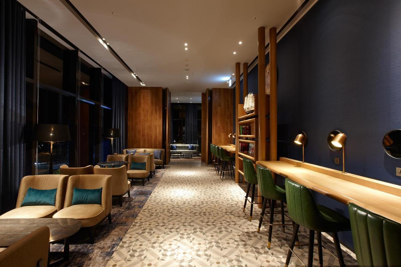 Hotel Cozzi Blu Zhongli Exterior foto The library at the hotel